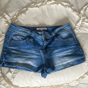 YMI Jean shorts size 5 stretch
